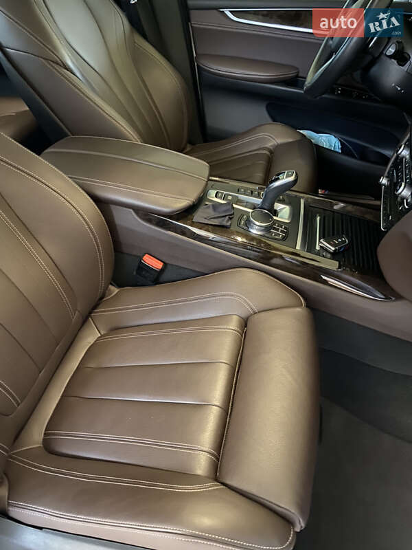 Позашляховик / Кросовер BMW X5 2018 в Львові фото 36 Позашляховик / Кросовер BMW X5 2018 в Львові