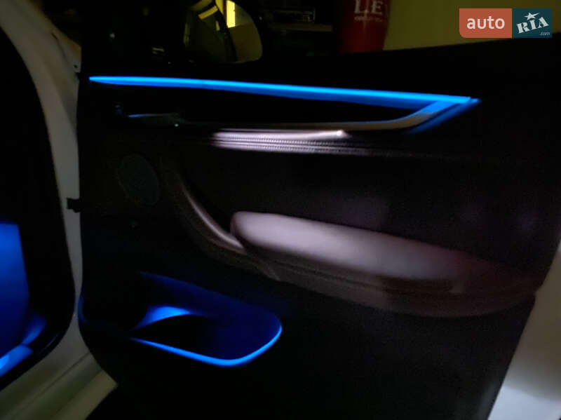 Позашляховик / Кросовер BMW X5 2018 в Львові фото 46 Позашляховик / Кросовер BMW X5 2018 в Львові