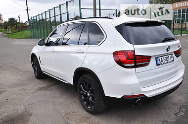 Внедорожник / Кроссовер BMW X5 2016 в Городище