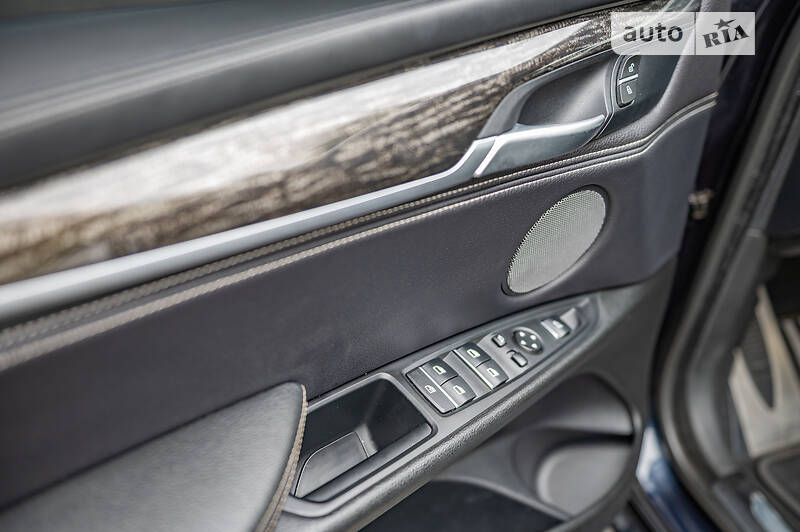 Позашляховик / Кросовер BMW X5 2014 в Києві