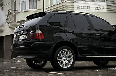 Внедорожник / Кроссовер BMW X5 2004 в 