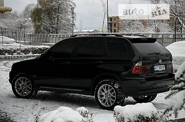 Внедорожник / Кроссовер BMW X5 2004 в 