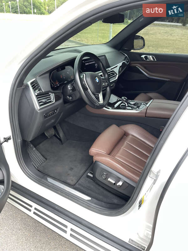 Внедорожник / Кроссовер BMW X5 2018 в Днепре