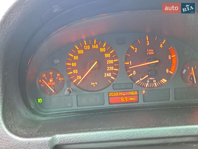 Внедорожник / Кроссовер BMW X5 2004 в Ровно