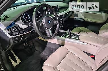 Внедорожник / Кроссовер BMW X5 2016 в 