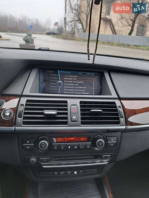 Внедорожник / Кроссовер BMW X5 2011 в Ужгороде