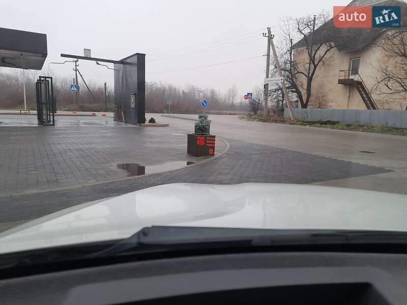 Внедорожник / Кроссовер BMW X5 2011 в Ужгороде
