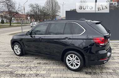 Внедорожник / Кроссовер BMW X5 2017 в Ужгороде