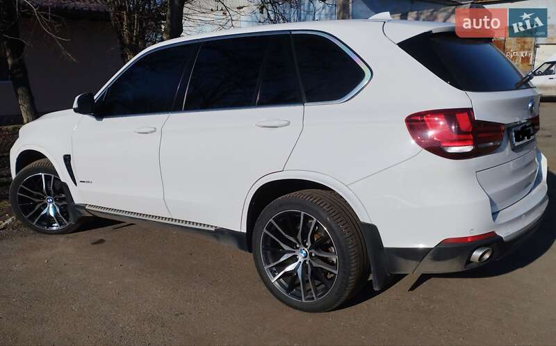 Внедорожник / Кроссовер BMW X5 2018 в Новомосковске