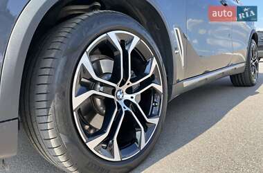 Внедорожник / Кроссовер BMW X5 2021 в Киеве