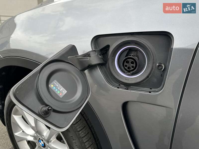 Внедорожник / Кроссовер BMW X5 2015 в Киеве