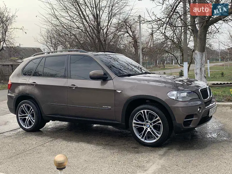 BMW X5 2011