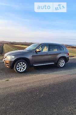 Внедорожник / Кроссовер BMW X5 2010 в Самборе