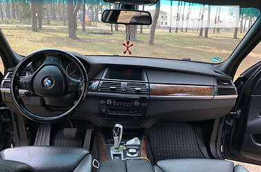 Позашляховик / Кросовер BMW X5 2007 в 