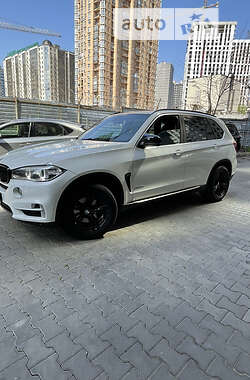 Внедорожник / Кроссовер BMW X5 2015 в Одессе