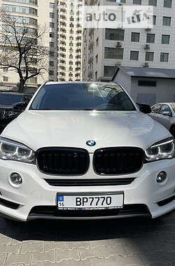 Внедорожник / Кроссовер BMW X5 2015 в Одессе