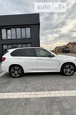 Позашляховик / Кросовер BMW X5 2014 в Вараші