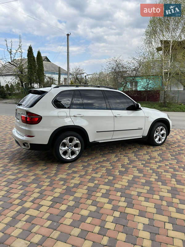 Внедорожник / Кроссовер BMW X5 2011 в Умани