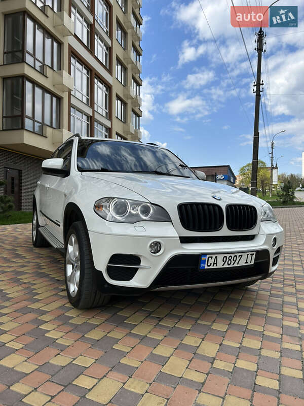 Внедорожник / Кроссовер BMW X5 2011 в Умани