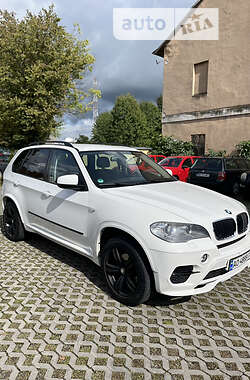 Внедорожник / Кроссовер BMW X5 2011 в Тячеве