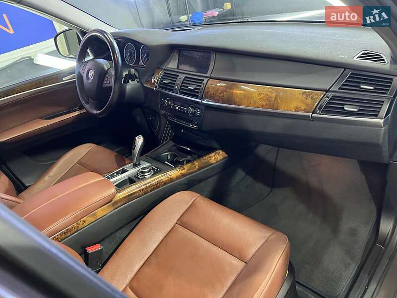 Позашляховик / Кросовер BMW X5 2012 в Полтаві фото 17 Позашляховик / Кросовер BMW X5 2012 в Полтаві