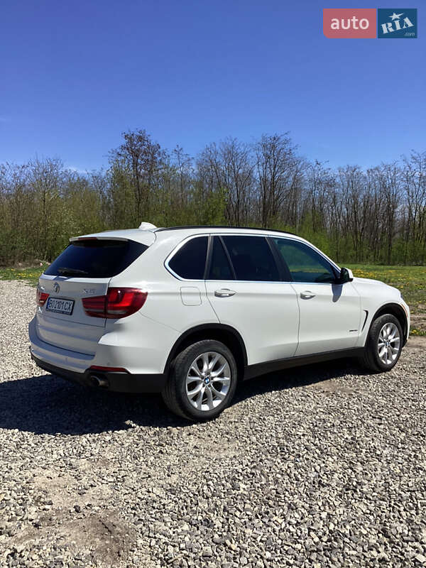Позашляховик / Кросовер BMW X5 2015 в Тернополі