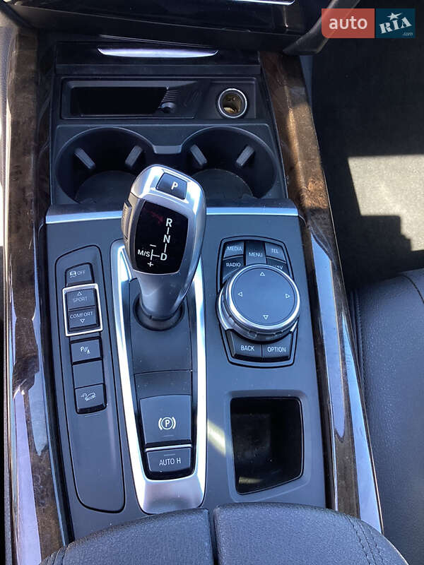 Позашляховик / Кросовер BMW X5 2015 в Тернополі