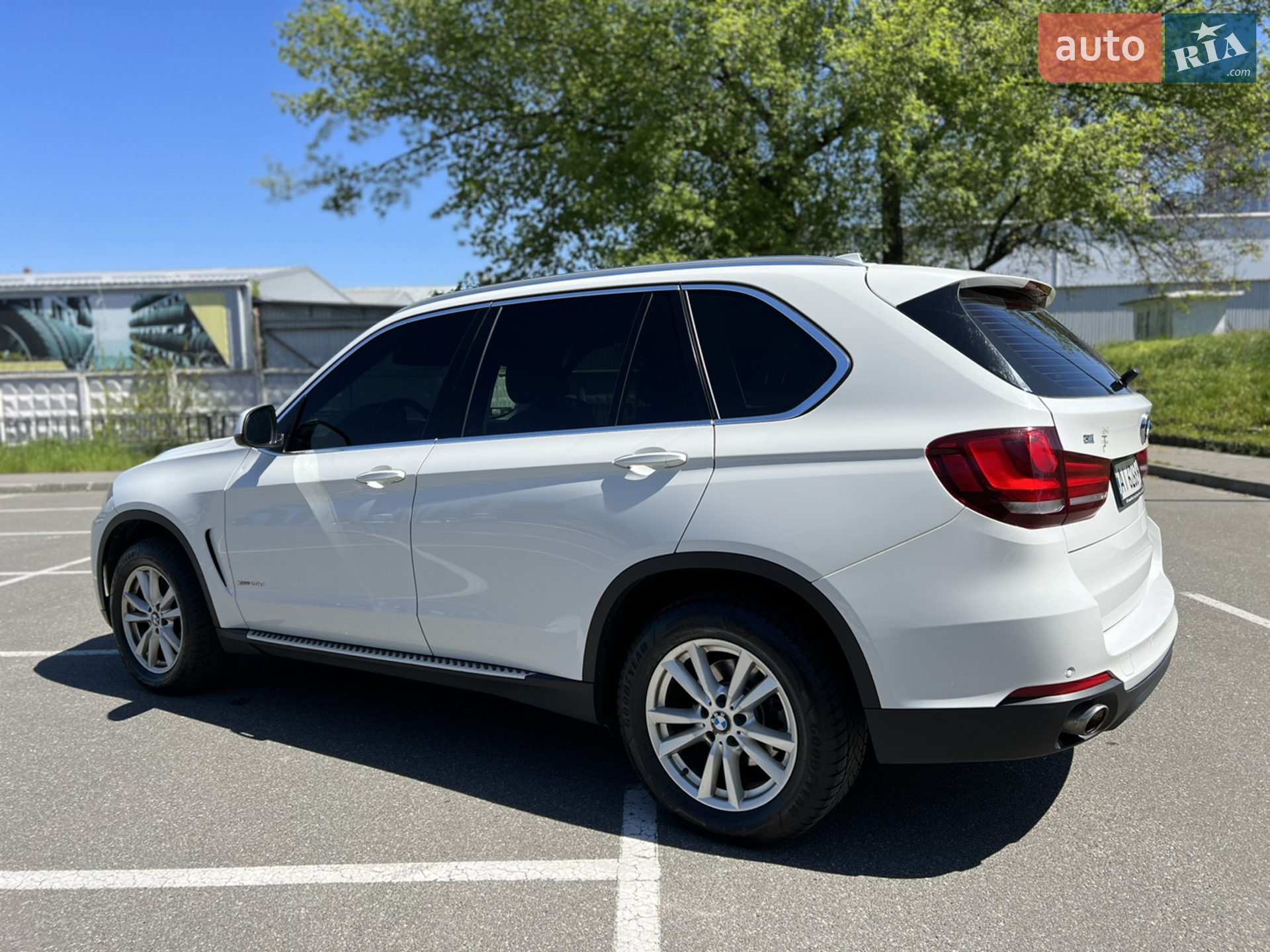 2017 BMW X5 - мініатюра 18