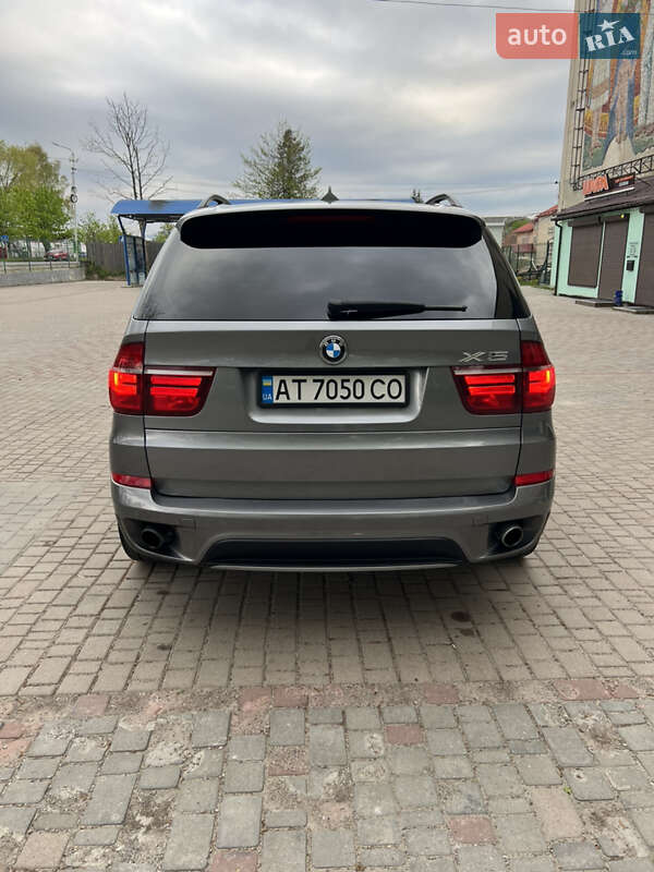 Внедорожник / Кроссовер BMW X5 2011 в Долине