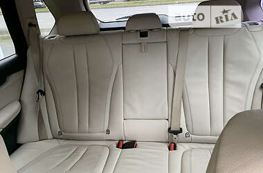 Внедорожник / Кроссовер BMW X5 2014 в 