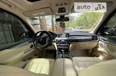 Внедорожник / Кроссовер BMW X5 2014 в 