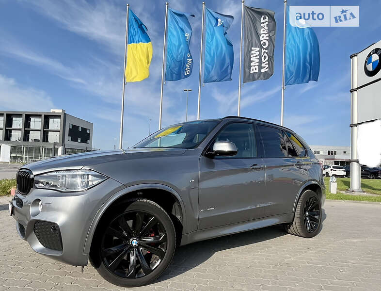 Позашляховик / Кросовер BMW X5 2017 в Львові