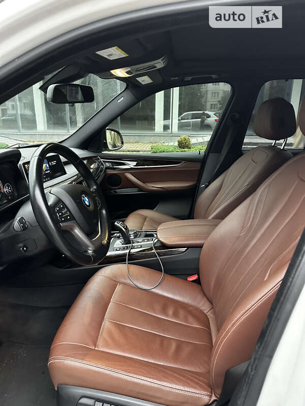 Позашляховик / Кросовер BMW X5 2017 в Києві