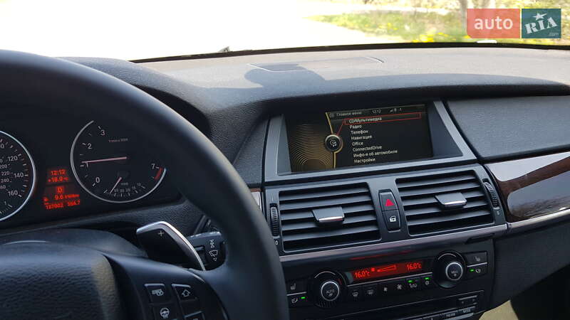 Позашляховик / Кросовер BMW X5 2013 в Івано-Франківську