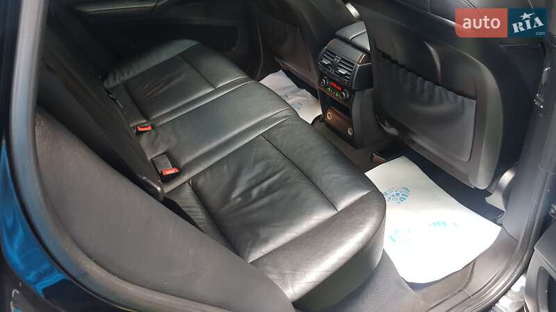 Позашляховик / Кросовер BMW X5 2013 в Івано-Франківську