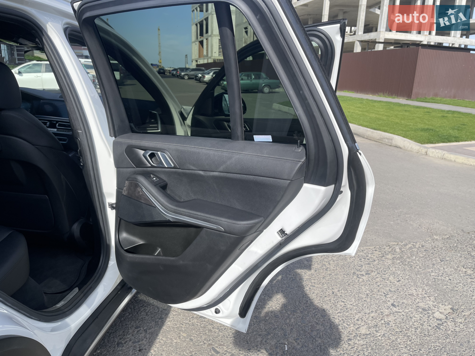 2021 BMW X5 - мініатюра 40