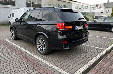 Внедорожник / Кроссовер BMW X5 2016 в Луцке