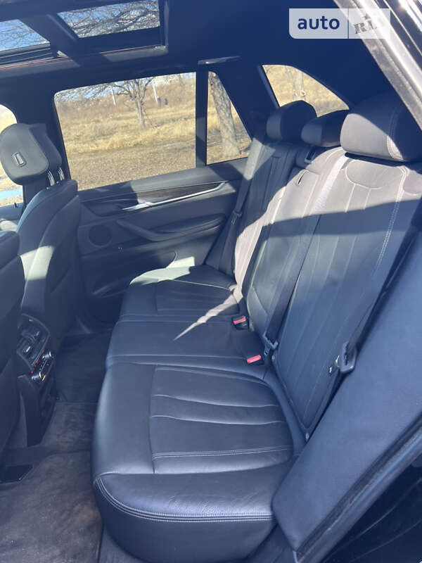 Внедорожник / Кроссовер BMW X5 2017 в Днепре