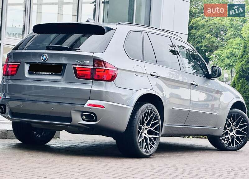 Внедорожник / Кроссовер BMW X5 2013 в Киеве