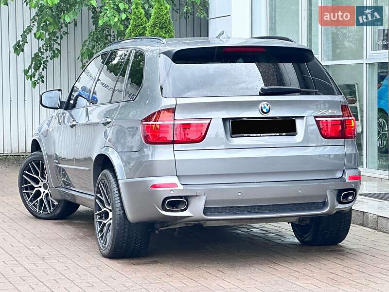 Внедорожник / Кроссовер BMW X5 2013 в Киеве