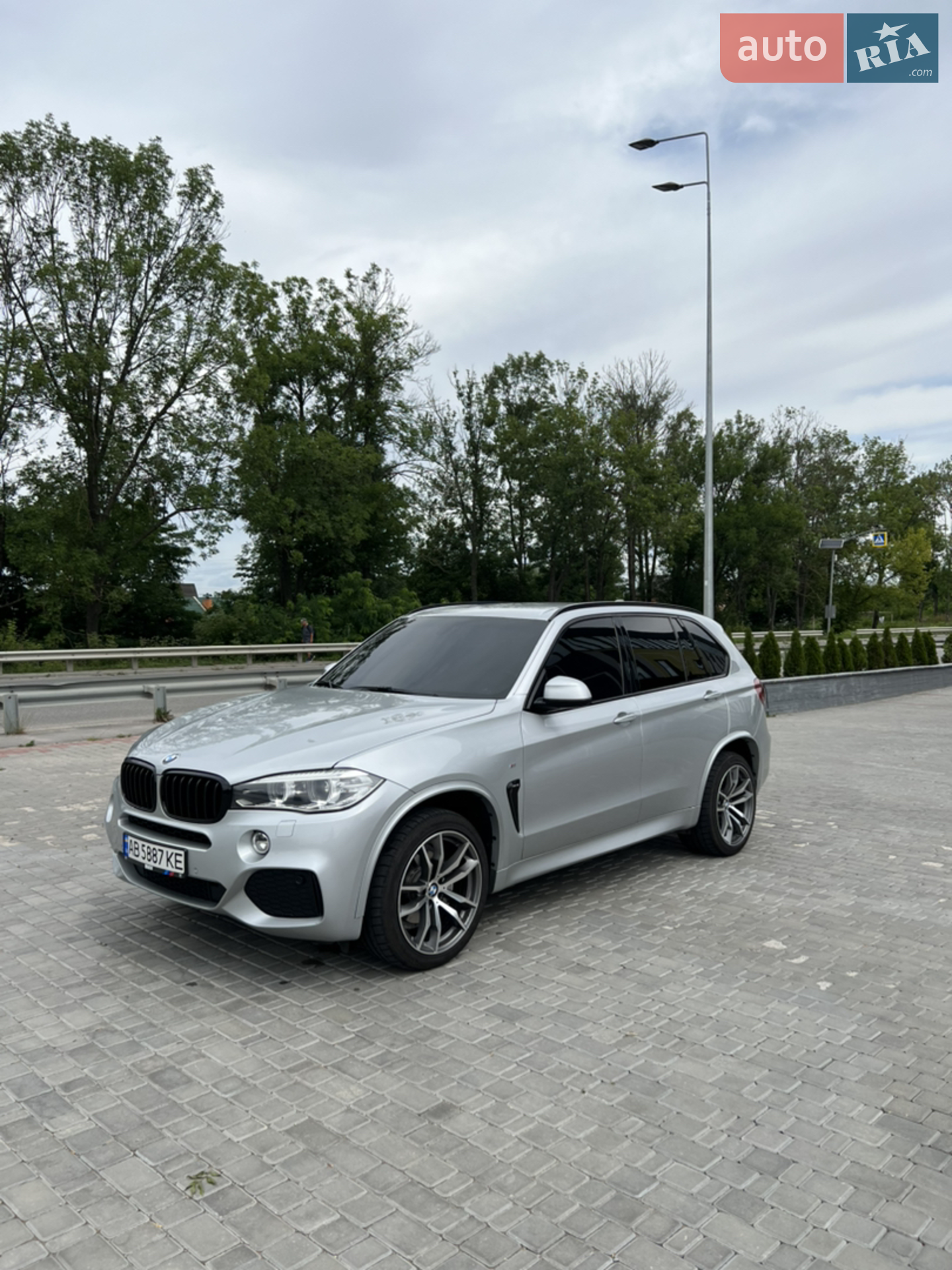 2016 BMW X5 - мініатюра 16
