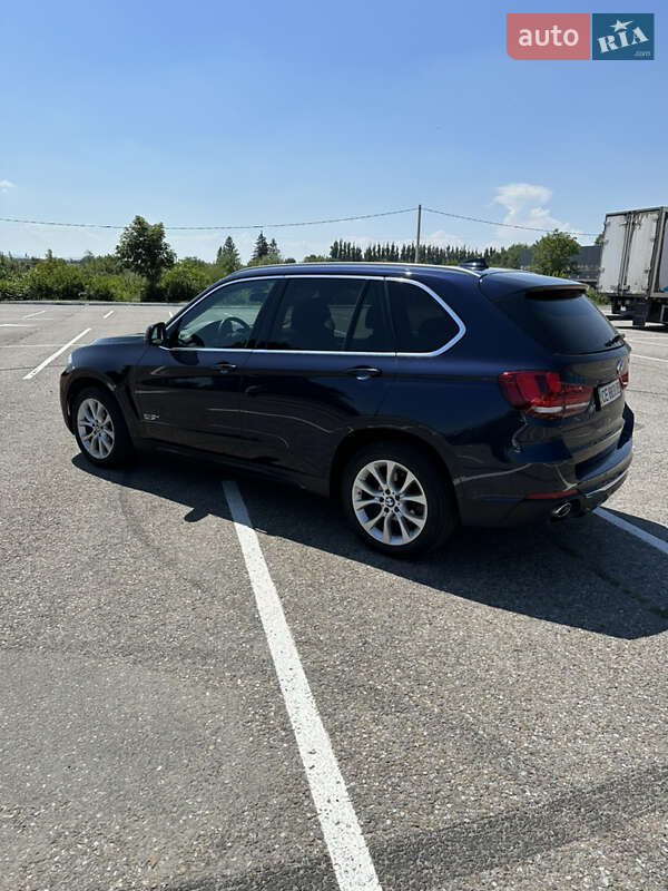 Внедорожник / Кроссовер BMW X5 2014 в Черновцах