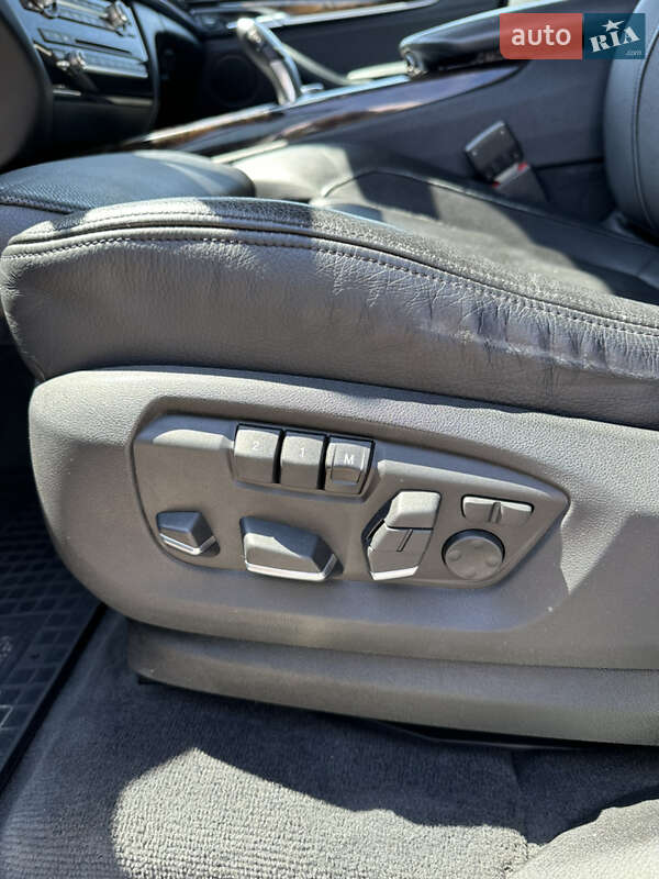 Внедорожник / Кроссовер BMW X5 2014 в Черновцах