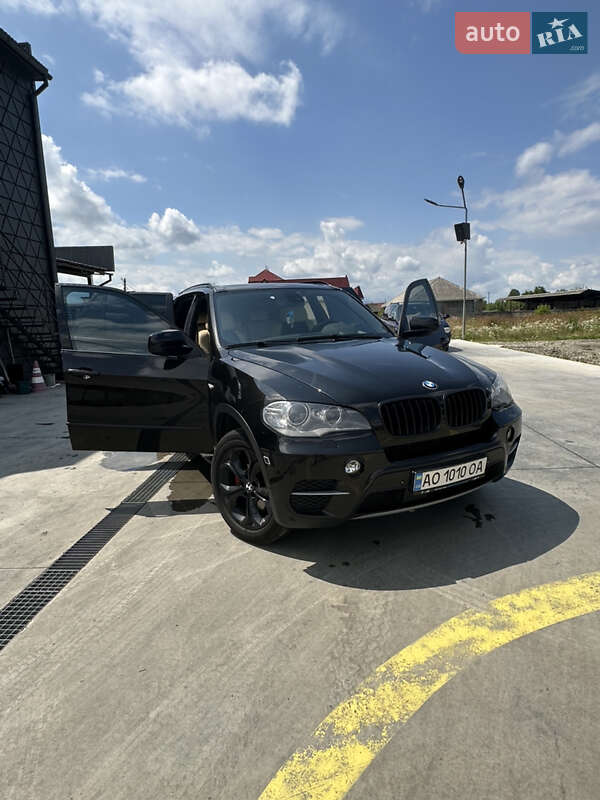 Позашляховик / Кросовер BMW X5 2012 в Львові