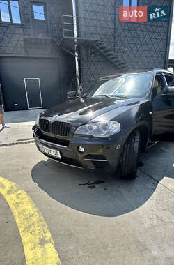 Внедорожник / Кроссовер BMW X5 2012 в Тячеве