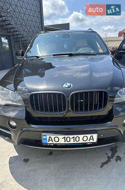 Внедорожник / Кроссовер BMW X5 2012 в Тячеве