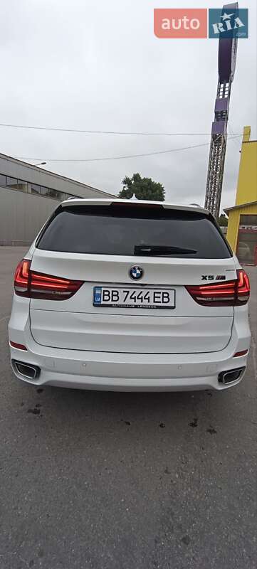 Позашляховик / Кросовер BMW X5 2015 в Києві