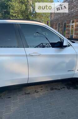 Внедорожник / Кроссовер BMW X5 2014 в Черновцах