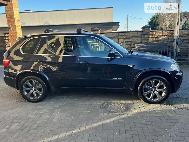 Позашляховик / Кросовер BMW X5 2011 в Луцьку