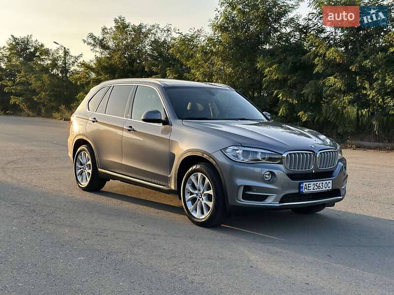 Внедорожник / Кроссовер BMW X5 2015 в Киеве